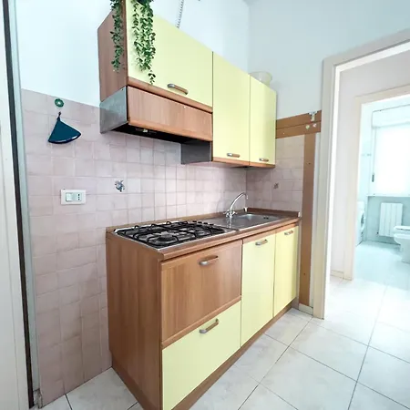 Apartment Atene A 50 Mt Dal Mare Rif A097 *