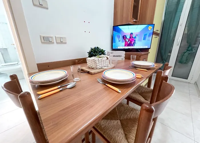 Atene A 50 Mt Dal Mare Rif A097 *