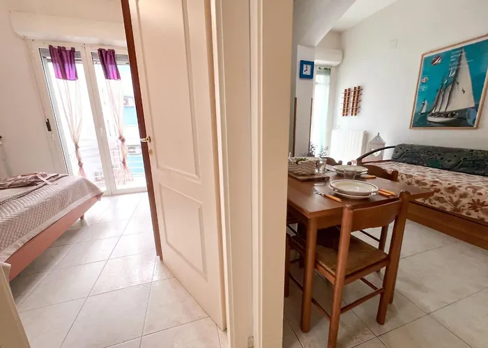 Apartment Atene A 50 Mt Dal Mare Rif A097 *